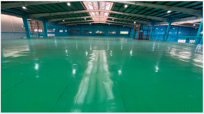 二楼钢结构夹层：地卫士环氧防锈无尘地坪漆完工图