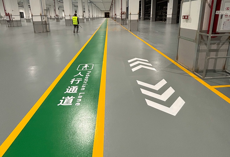 铝材车间地卫士超耐磨地坪漆及5s车间目视化管理完工图